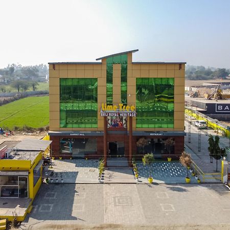 Lime Tree Hotel And Banquet Vrindāvan 외부 사진