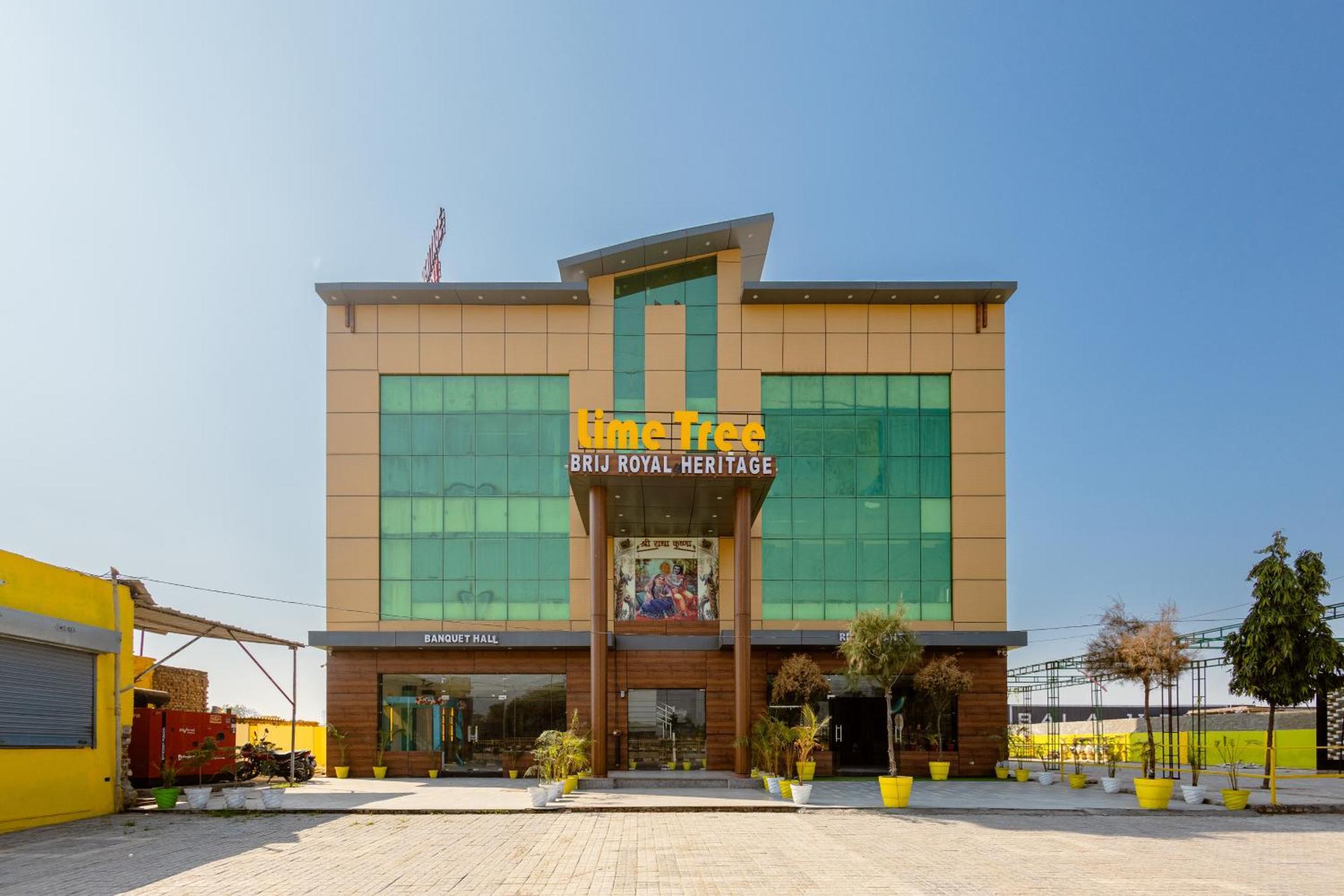Lime Tree Hotel And Banquet Vrindāvan 외부 사진