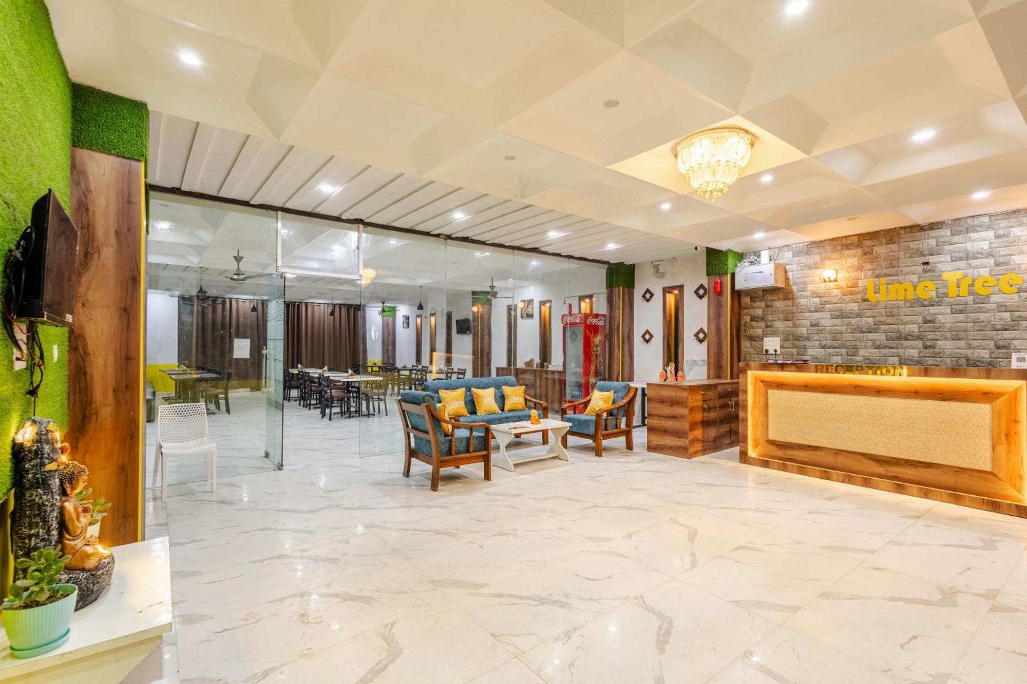 Lime Tree Hotel And Banquet Vrindāvan 외부 사진