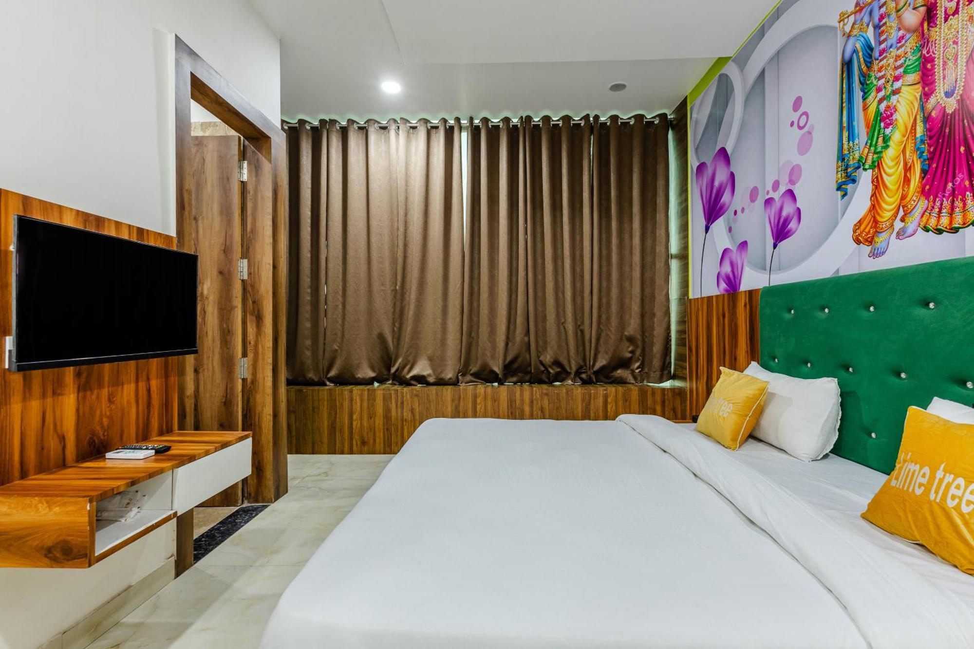 Lime Tree Hotel And Banquet Vrindāvan 외부 사진