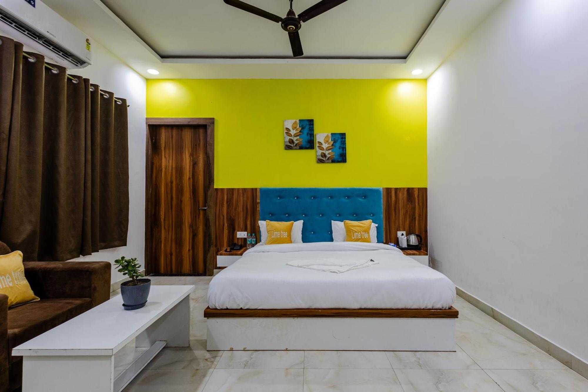 Lime Tree Hotel And Banquet Vrindāvan 외부 사진